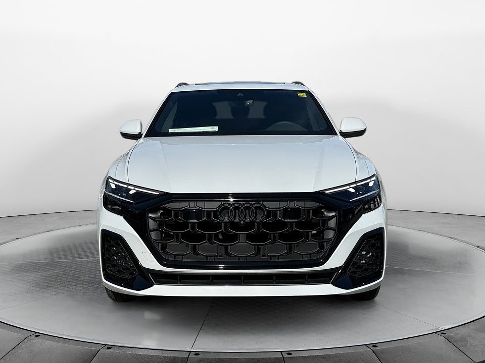 2026 Audi Q8
