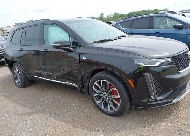2025 CADILLAC XT6