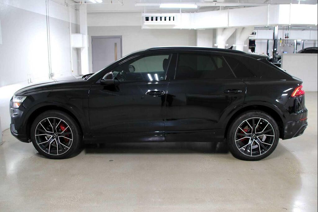 2023 Audi Q8