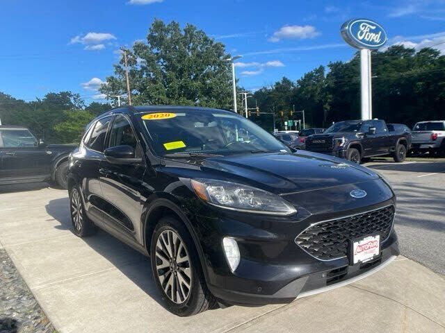 2020 FORD Escape