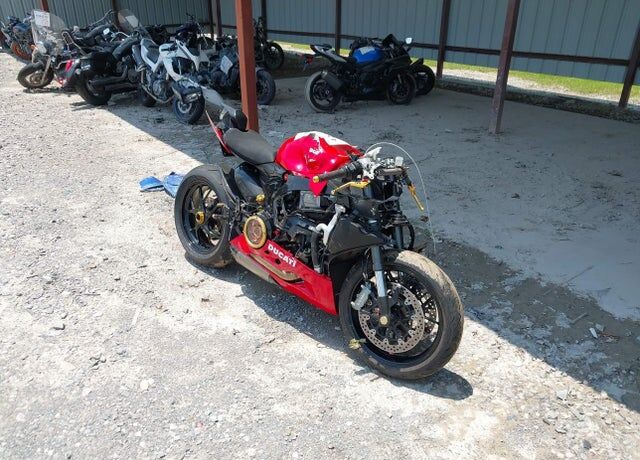 2021 DUCATI Superbike
