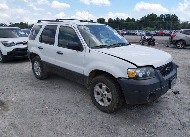 2006 FORD Escape