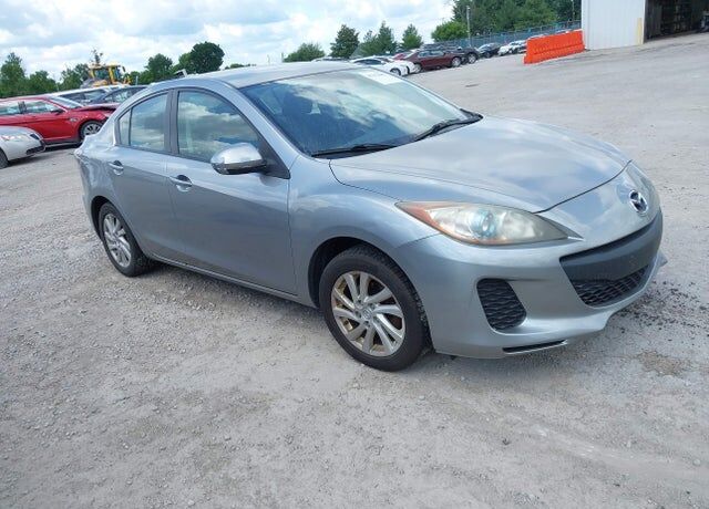 2012 MAZDA Mazda3