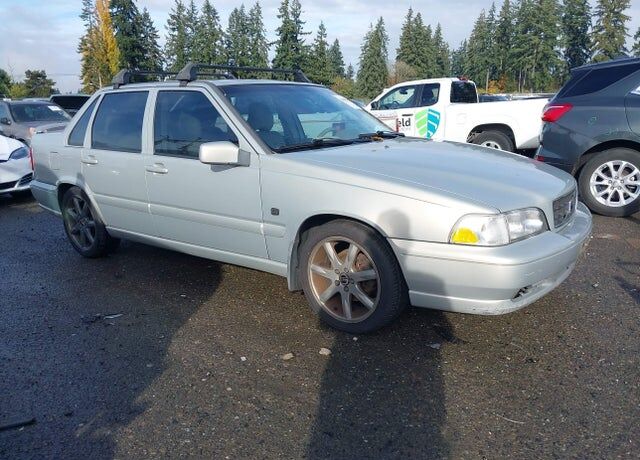 2000 VOLVO S70
