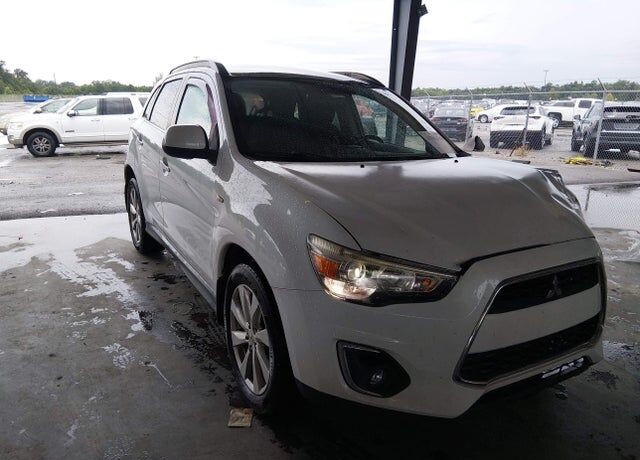 Mitsubishi Outlander Sport