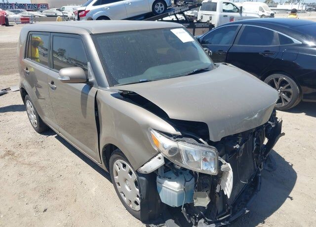 2012 TOYOTA SCION