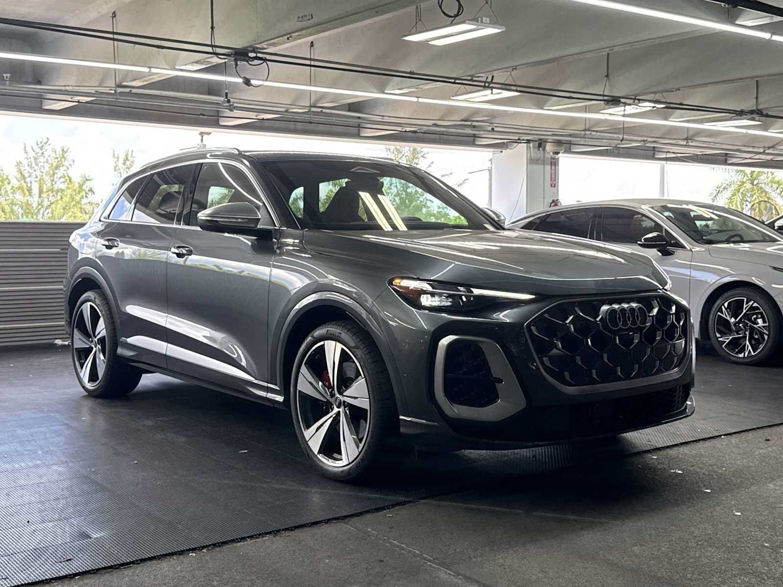 2025 Audi SQ5