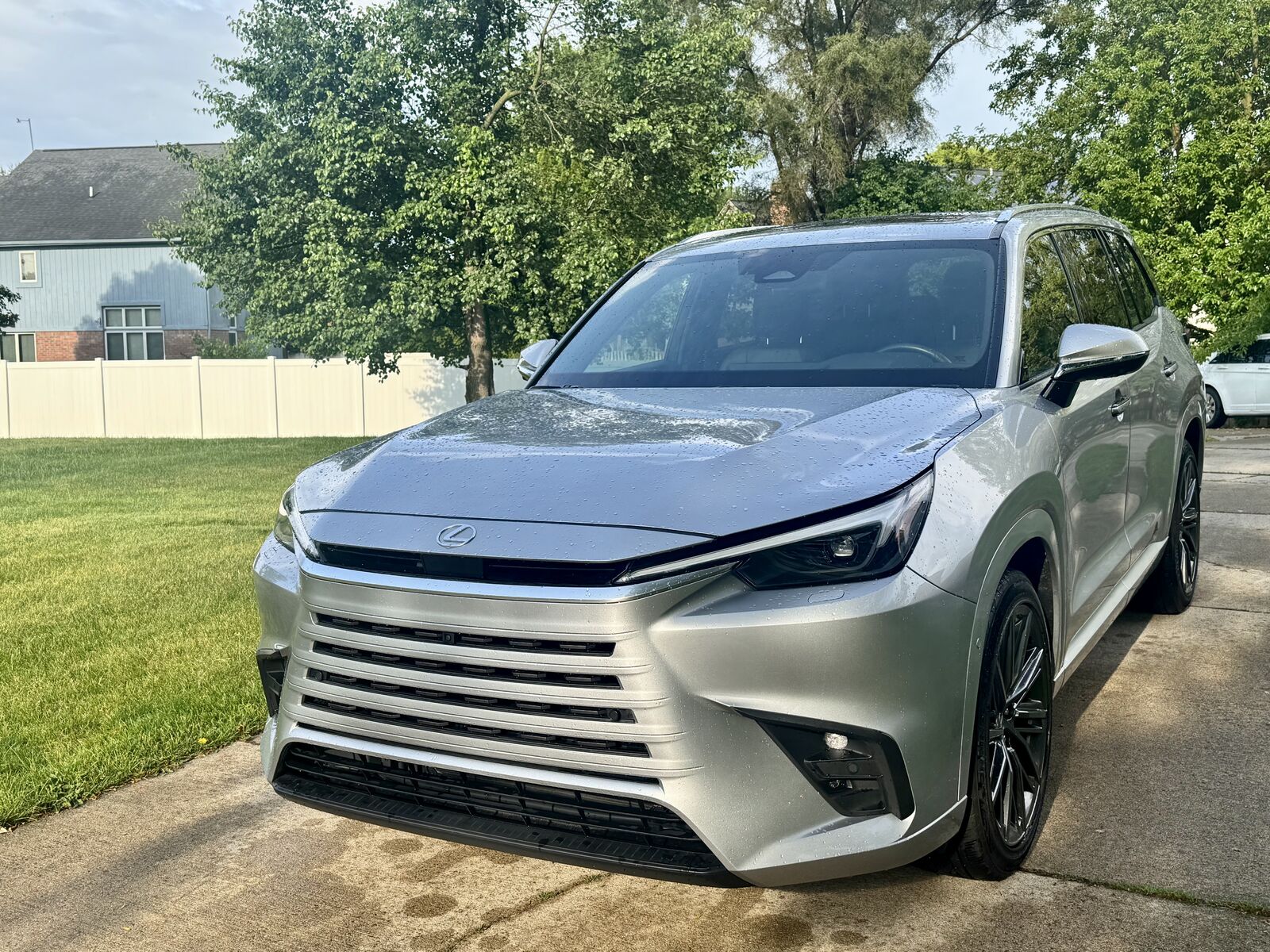 2025 LEXUS TX