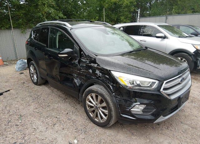 2017 FORD Escape