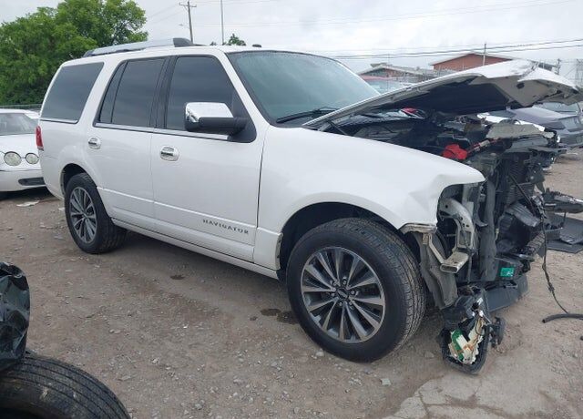 2016 LINCOLN Navigator