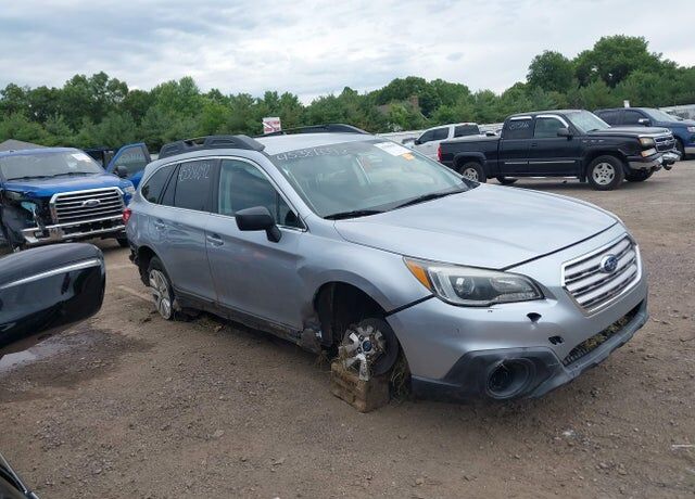 2016 SUBARU Outback