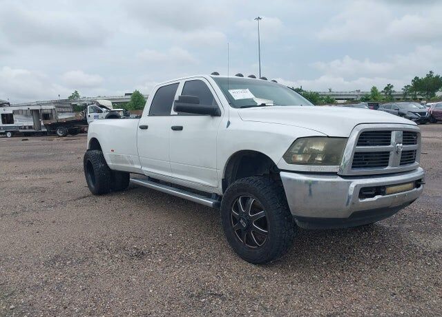 2012 DODGE Ram