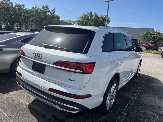 2022 Audi Q7