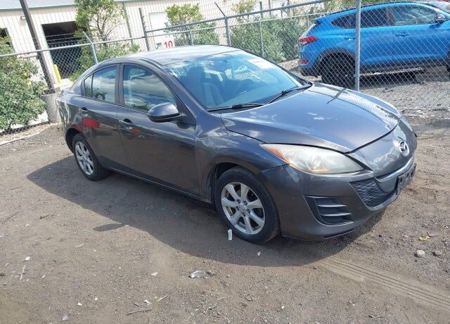 2010 MAZDA Mazda3