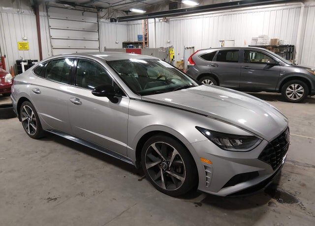 2021 HYUNDAI Sonata