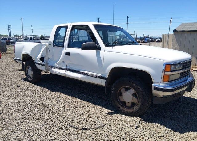 1990 CHEVROLET GMT-400