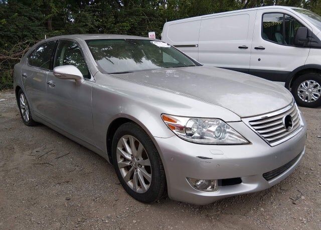 2010 LEXUS LS