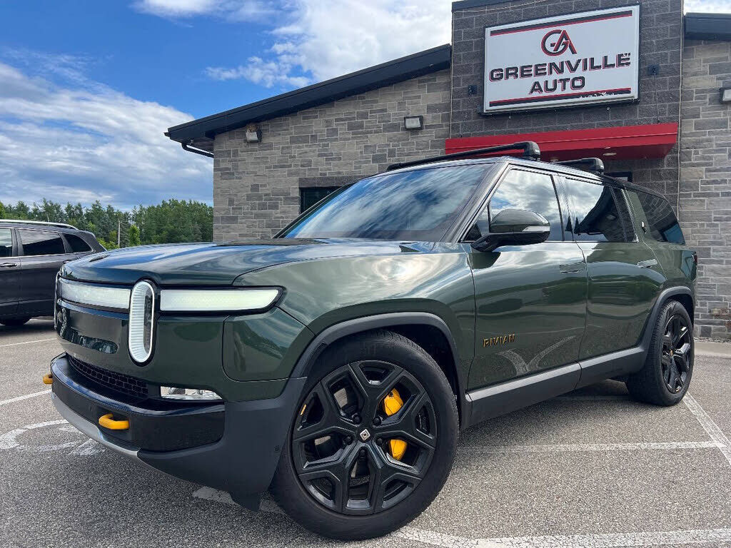 2023 RIVIAN R1S