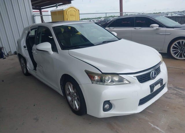 2013 LEXUS CT