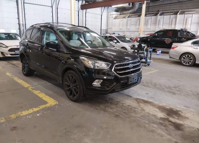 2018 FORD Escape
