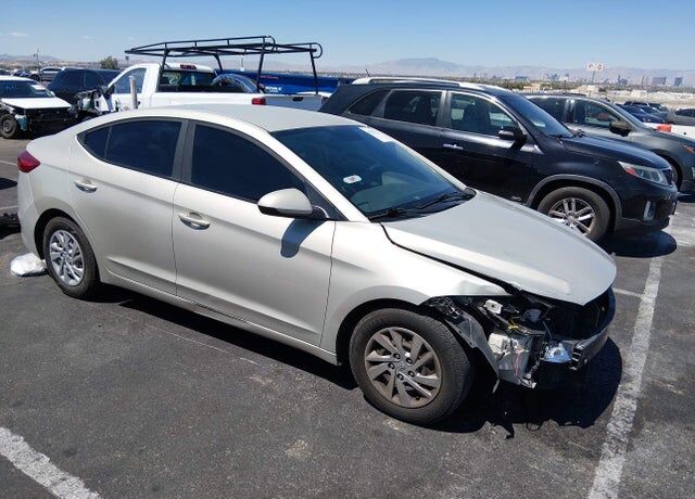 2017 HYUNDAI Elantra