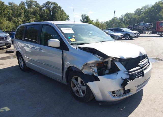 2008 DODGE Caravan