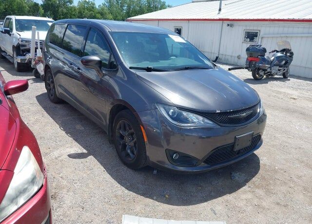 2019 CHRYSLER Pacifica