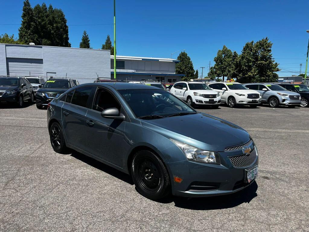2012 CHEVROLET Cruze