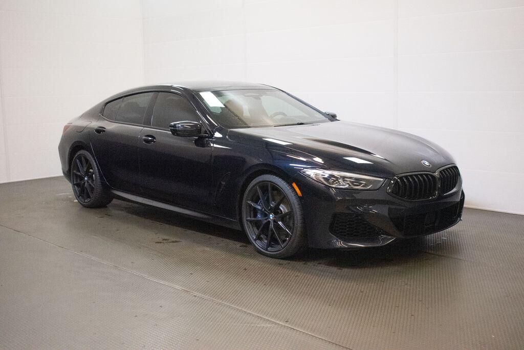 2021 BMW M8
