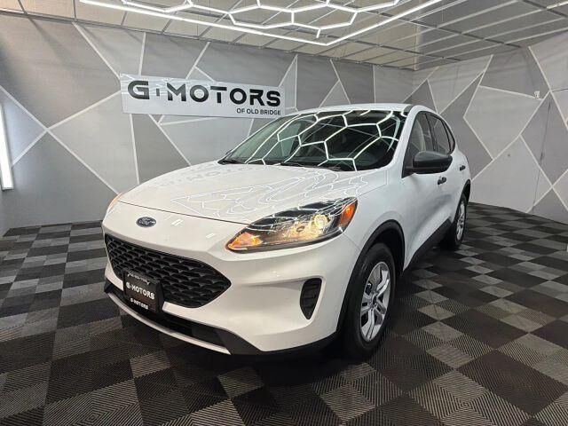 2021 FORD Escape