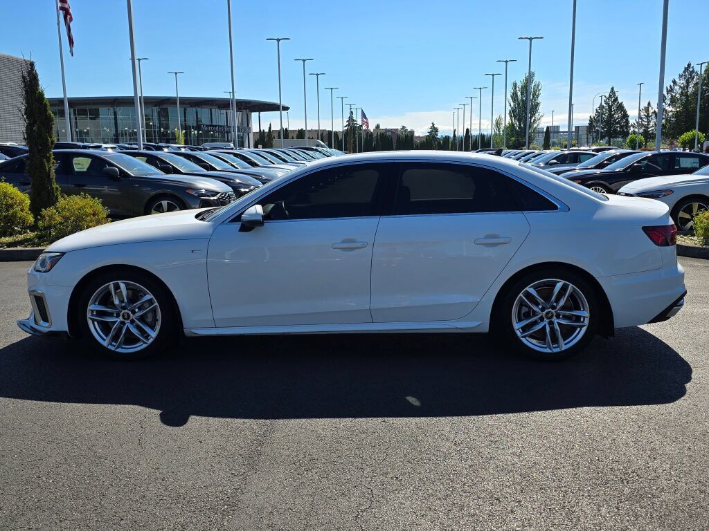 2022 Audi A4