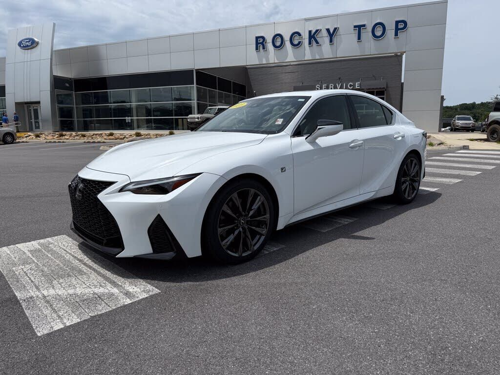 2023 LEXUS IS