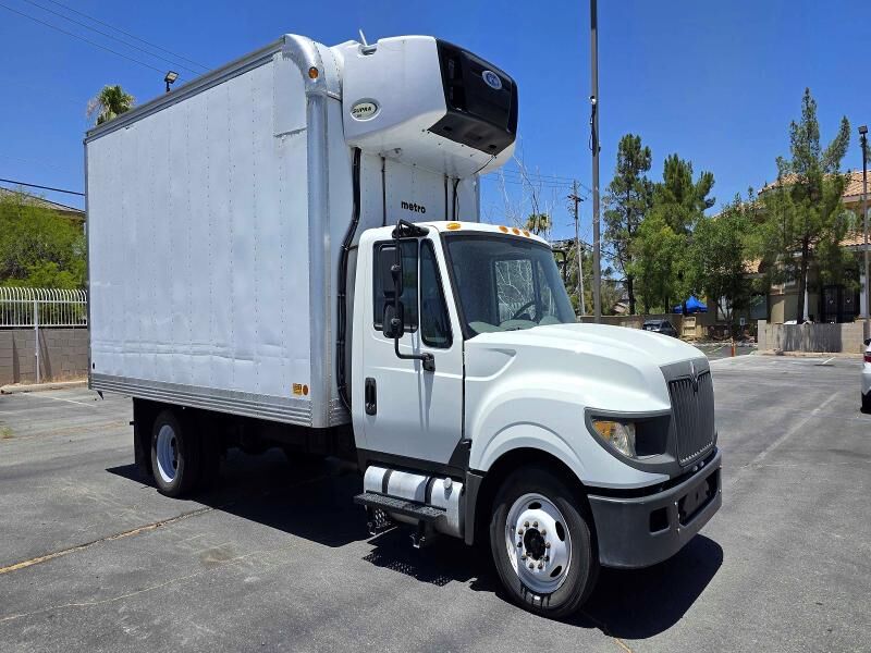 2017 INTERNATIONAL TA005