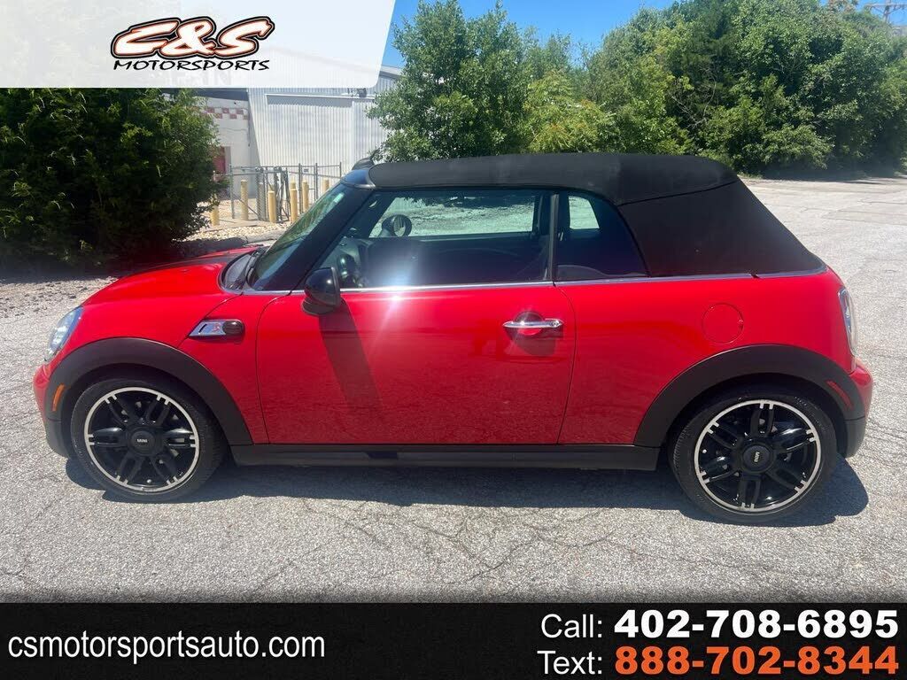 MINI Cooper Convertible