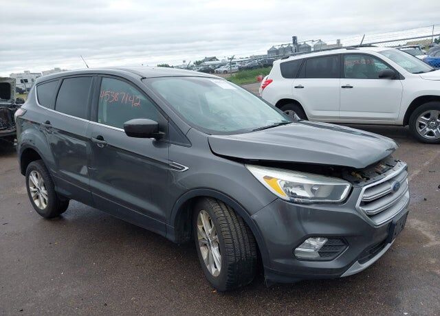 2017 FORD Escape
