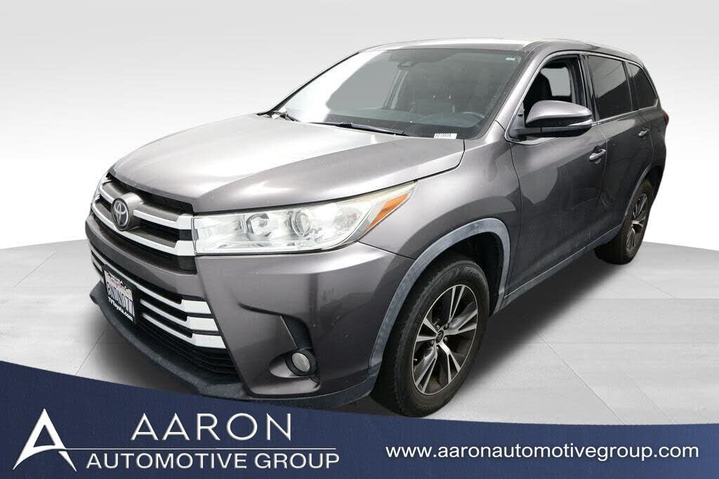 2019 TOYOTA Highlander