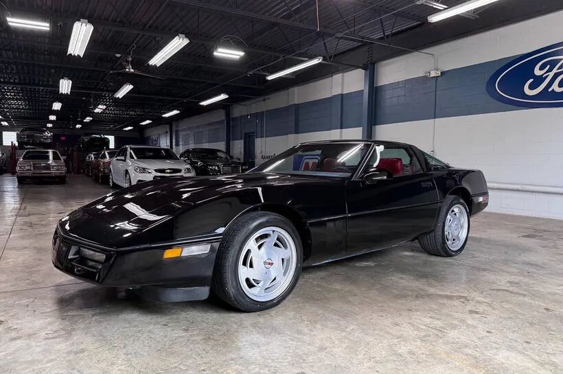 1989 CHEVROLET Corvette