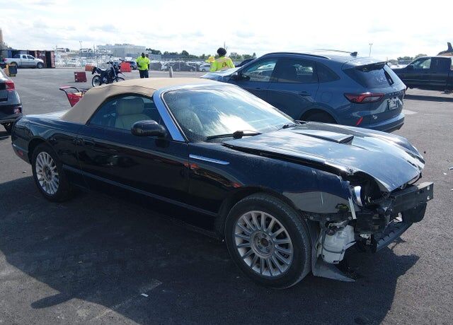 2005 FORD Thunderbird
