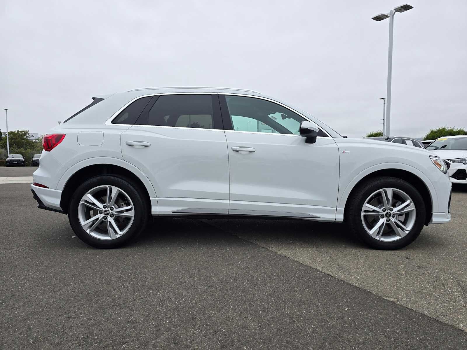 2023 Audi Q3