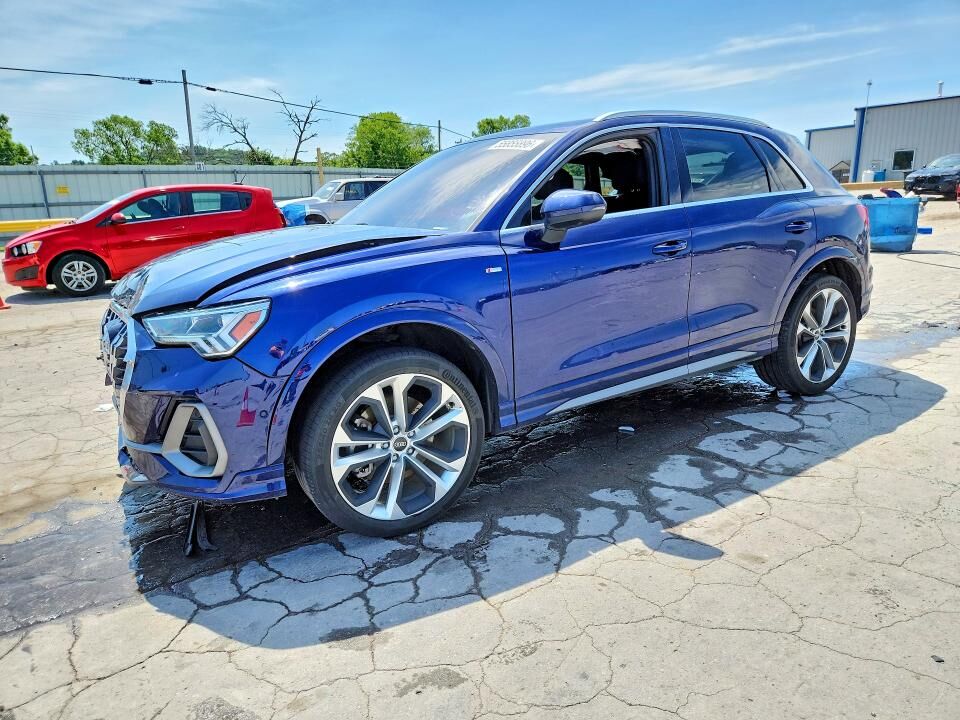 2021 AUDI Q3