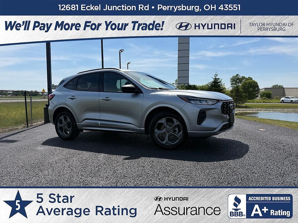 2024 FORD Escape