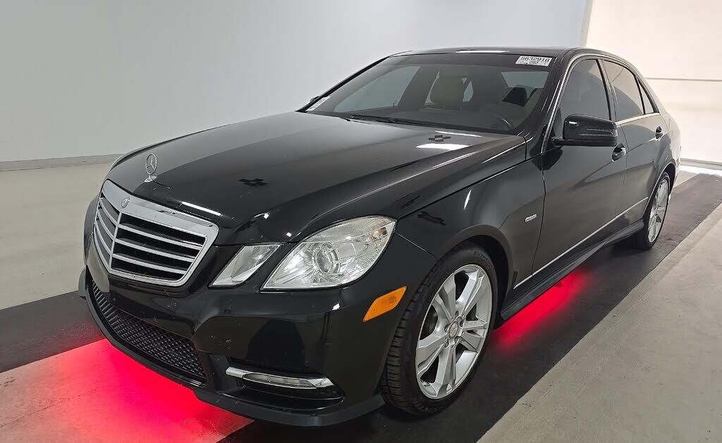 2012 MERCEDES-BENZ E-Class