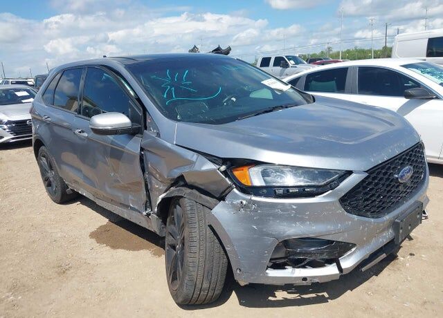2020 FORD Edge