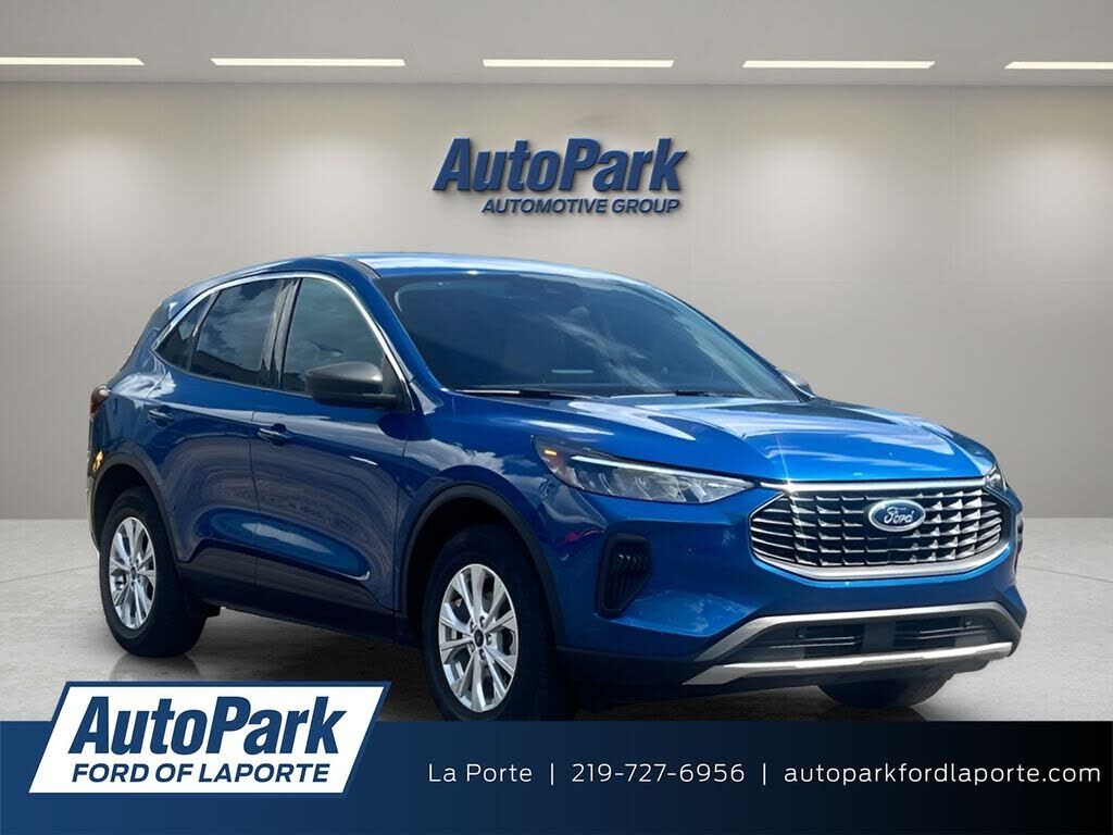 2023 FORD Escape