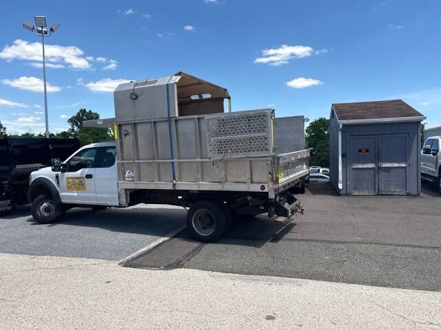 2017 FORD F-550