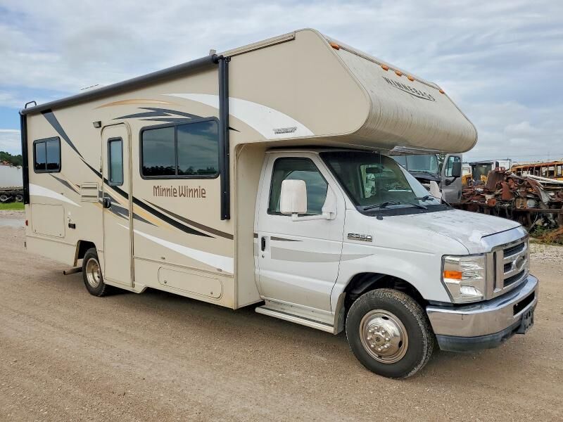 2015 FORD E-350