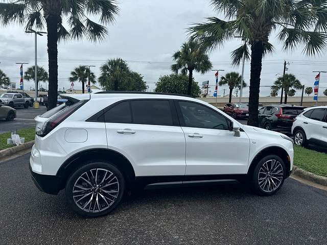 2025 CADILLAC XT4
