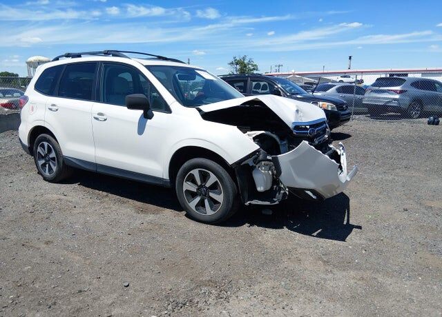2018 SUBARU Forester