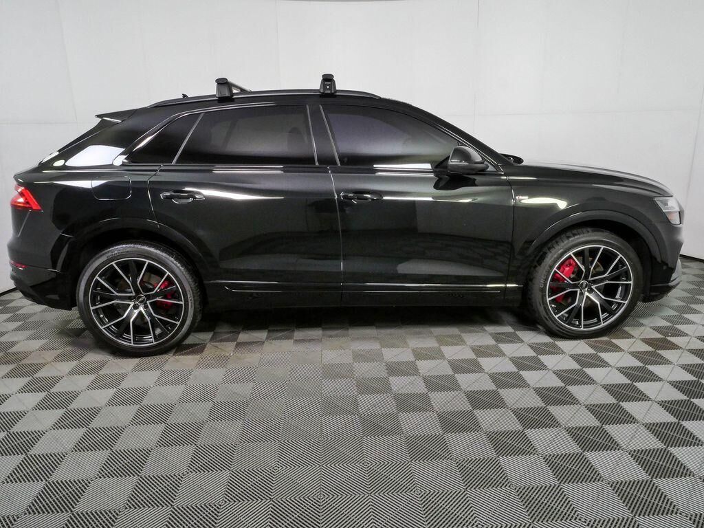 2023 Audi Q8