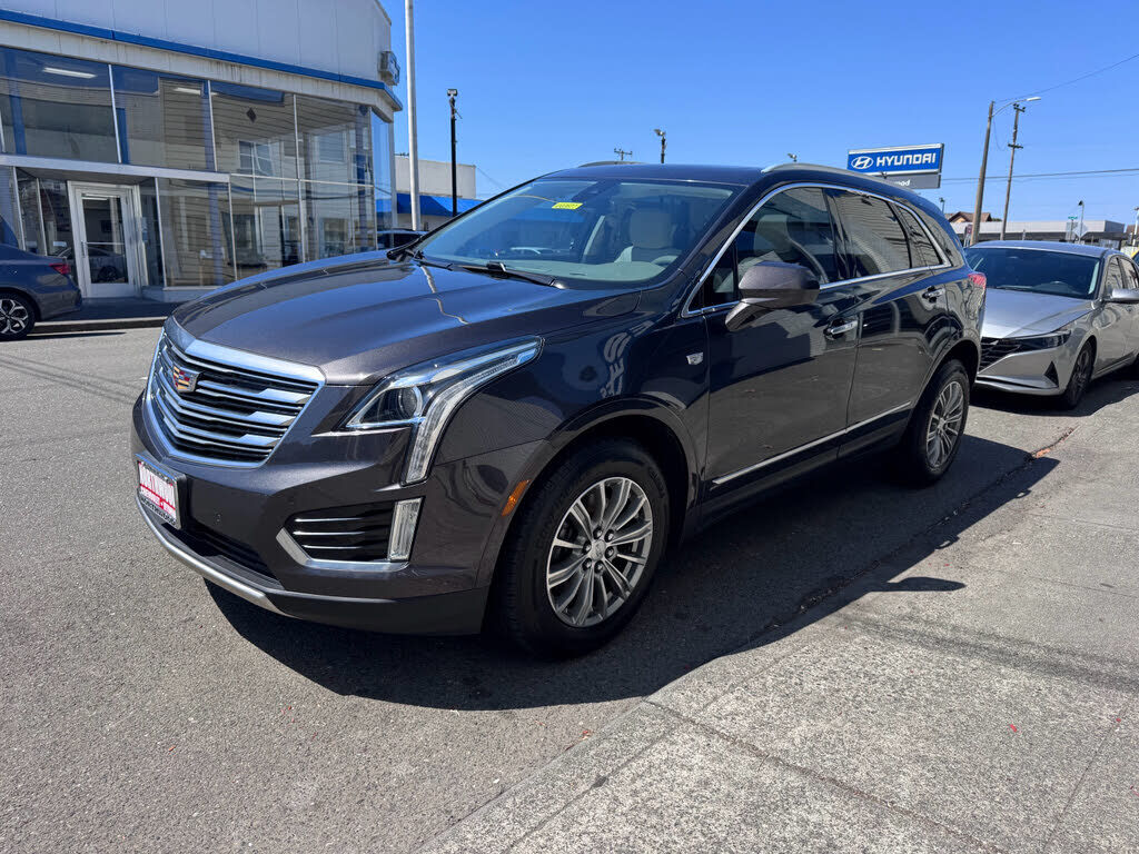 2017 CADILLAC XT5
